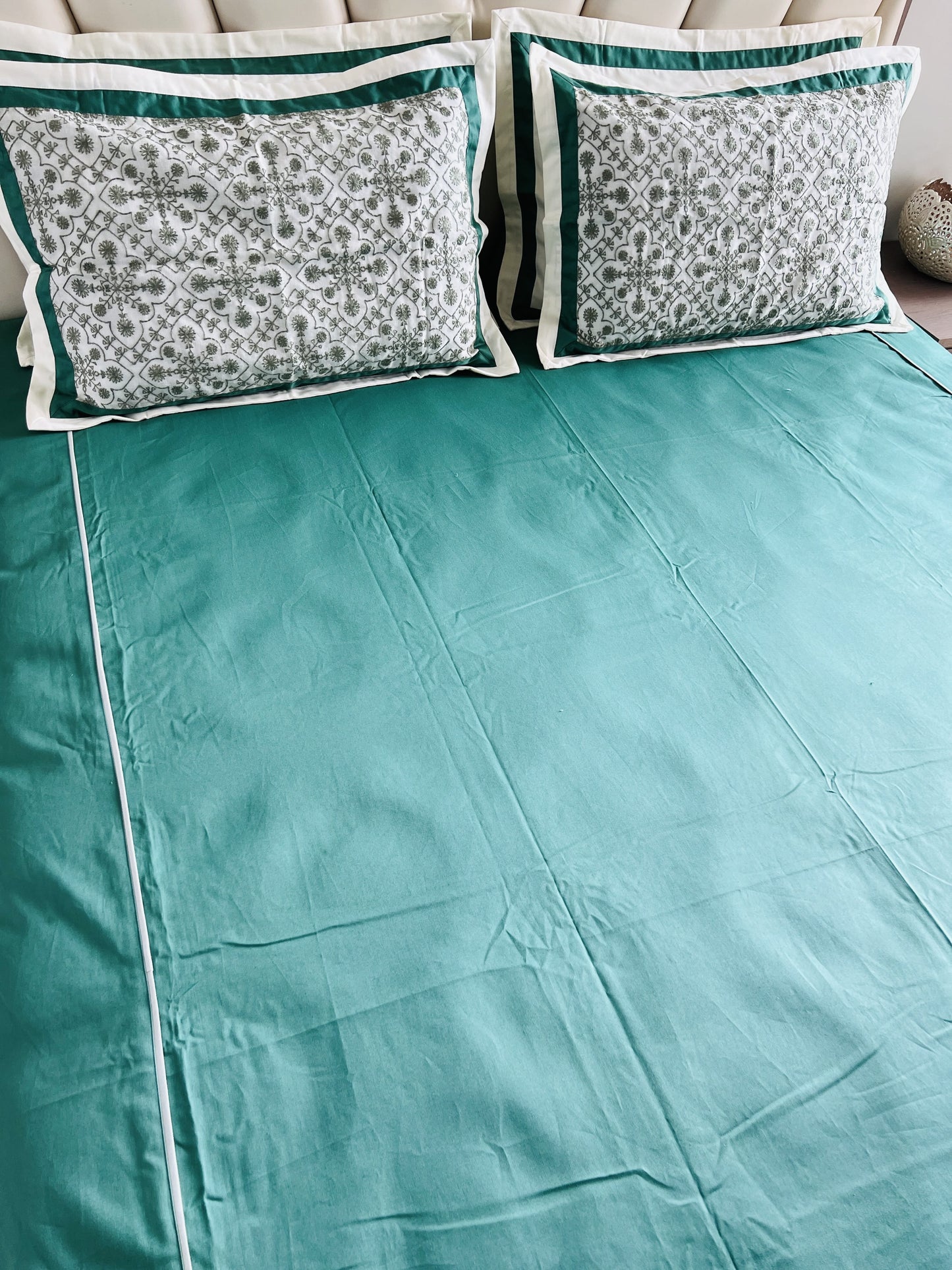 Emerald Green Cotton Luxury Embroidery Bedsheet