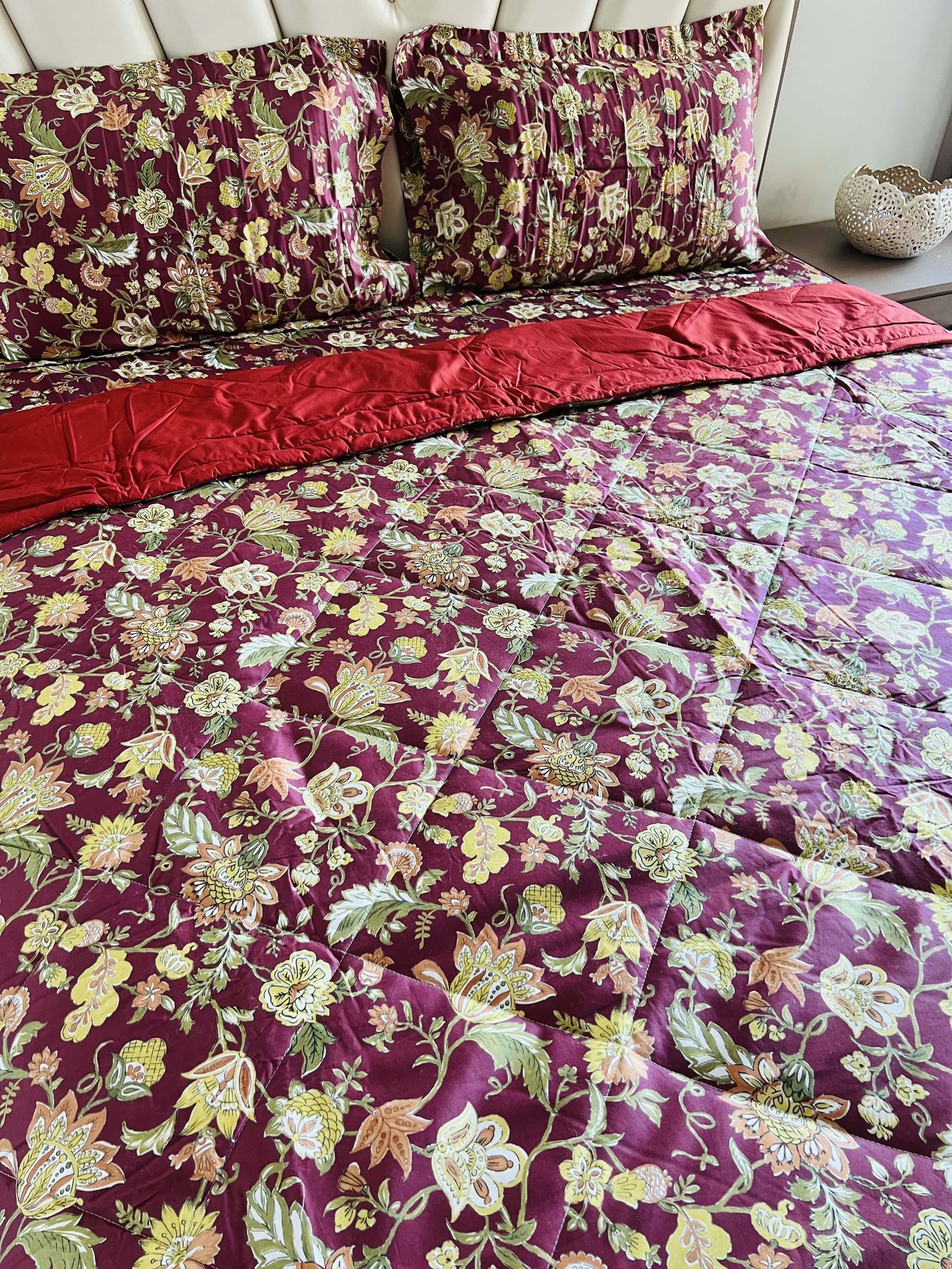 Comforter & Bedsheet Set