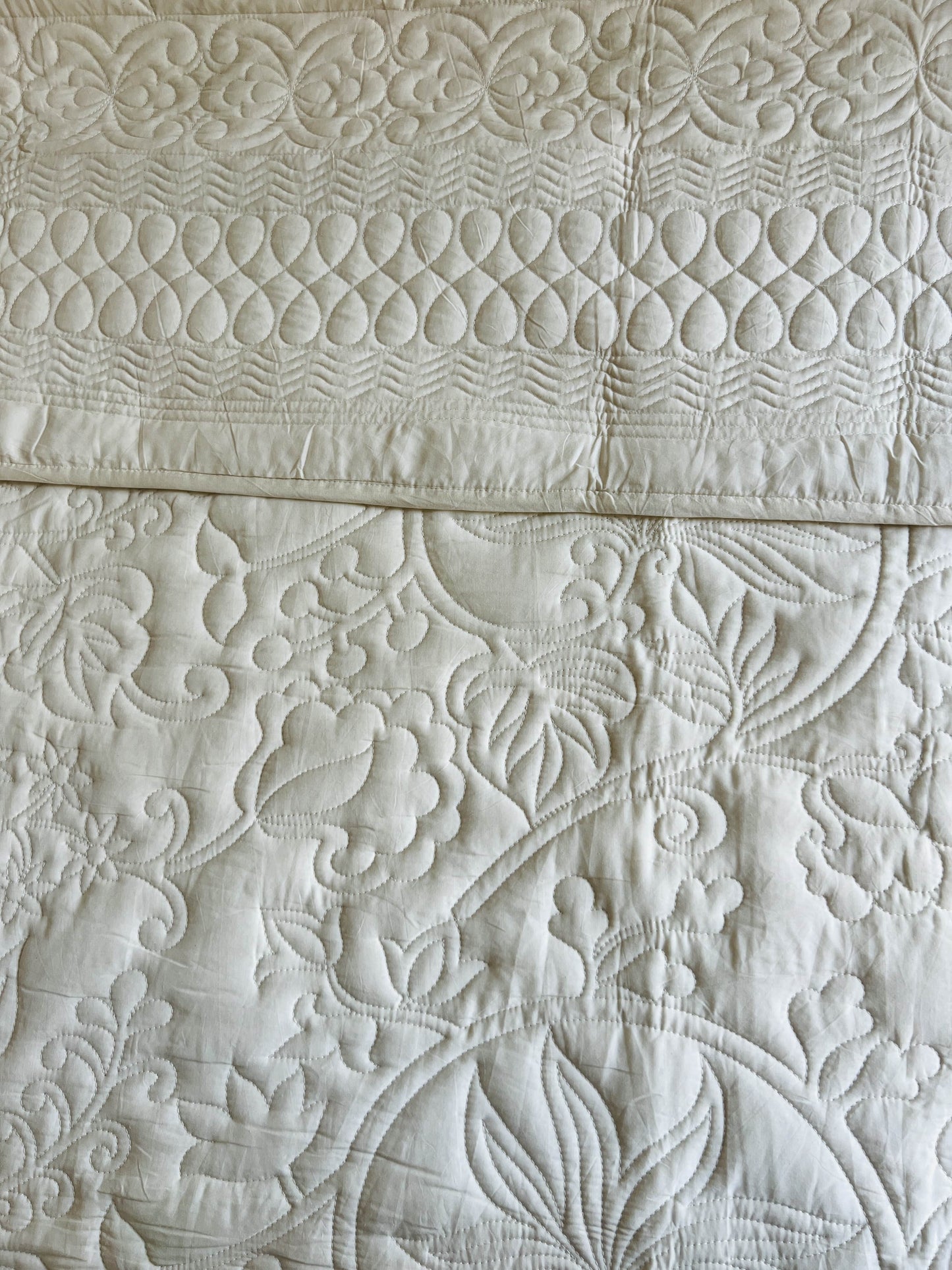 Lotus King Size Quilted Bedcover 3pc Set