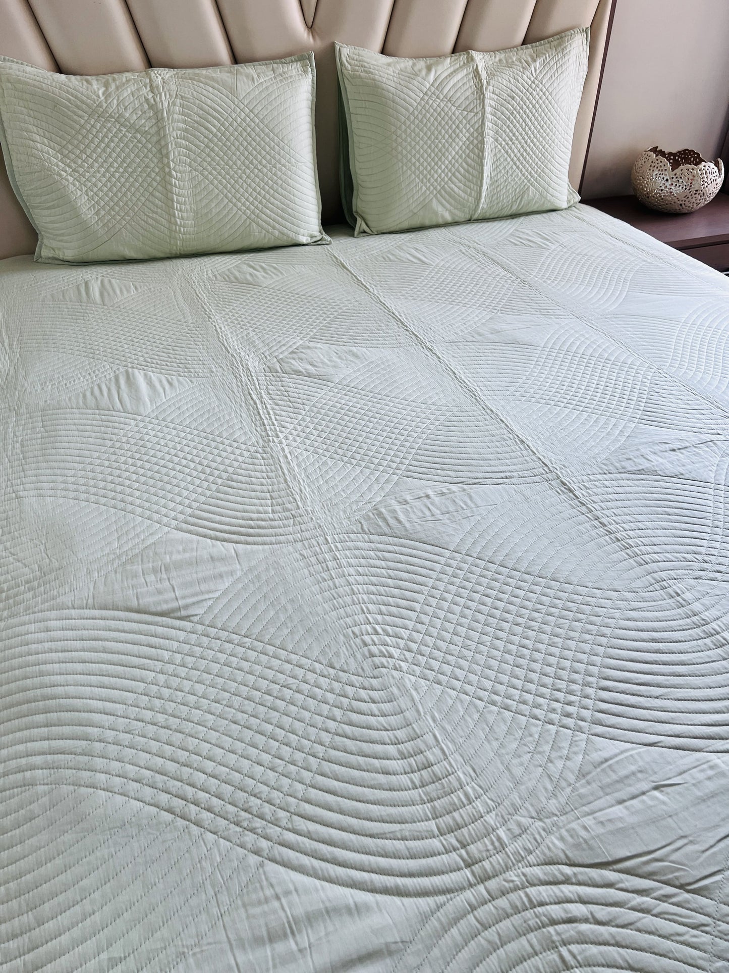 Spiral Quilted Solid Bedcover 3pc Set