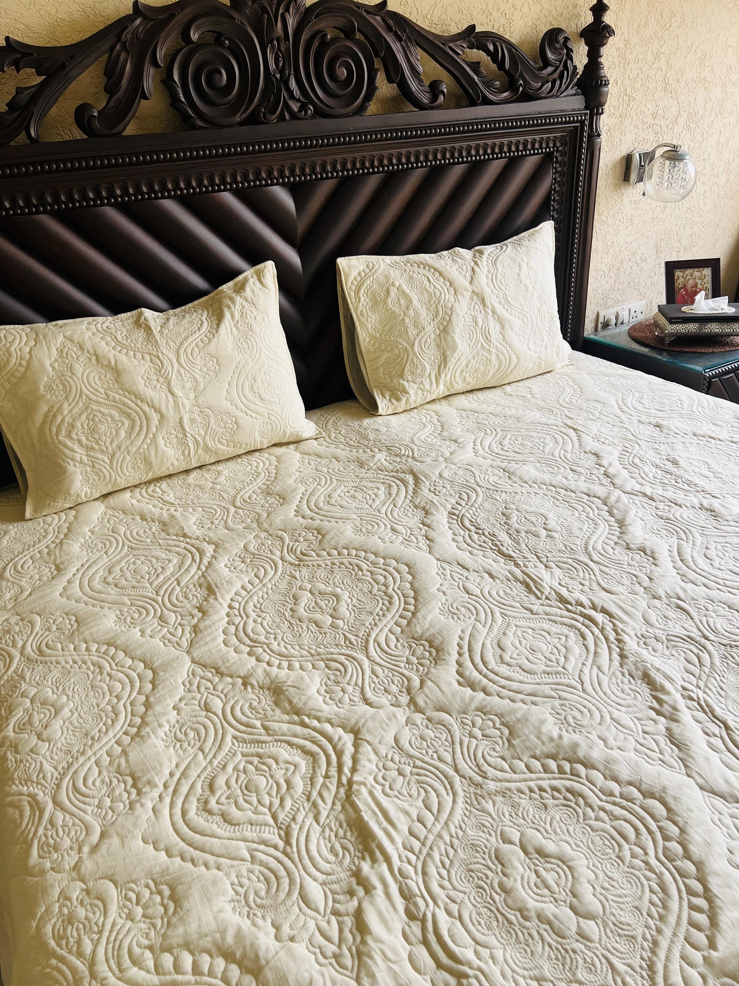 Hazel (Biege) Quilted Bedcover 5pc Set