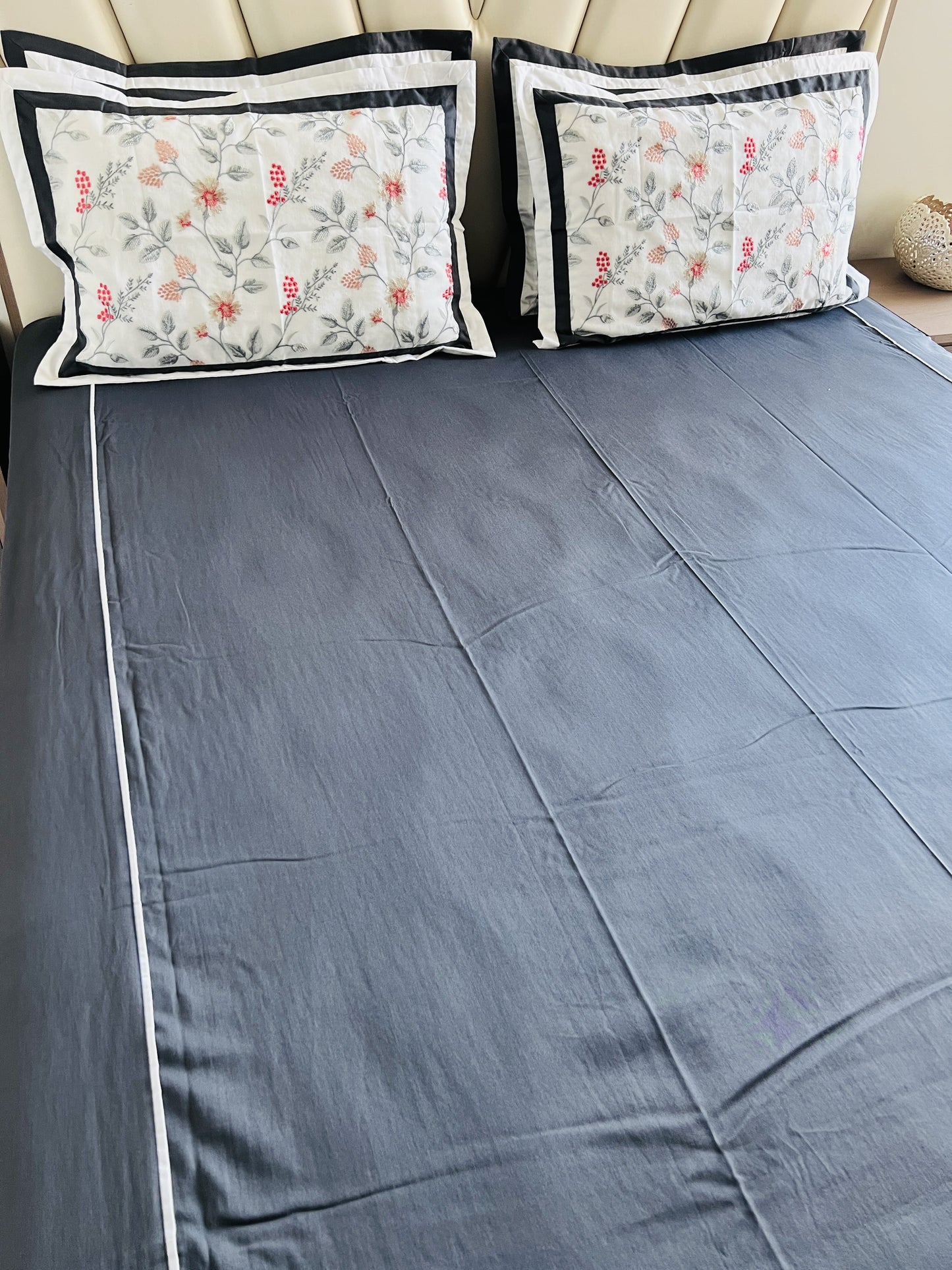 Floral Cotton Luxury Embroidery Bedsheet