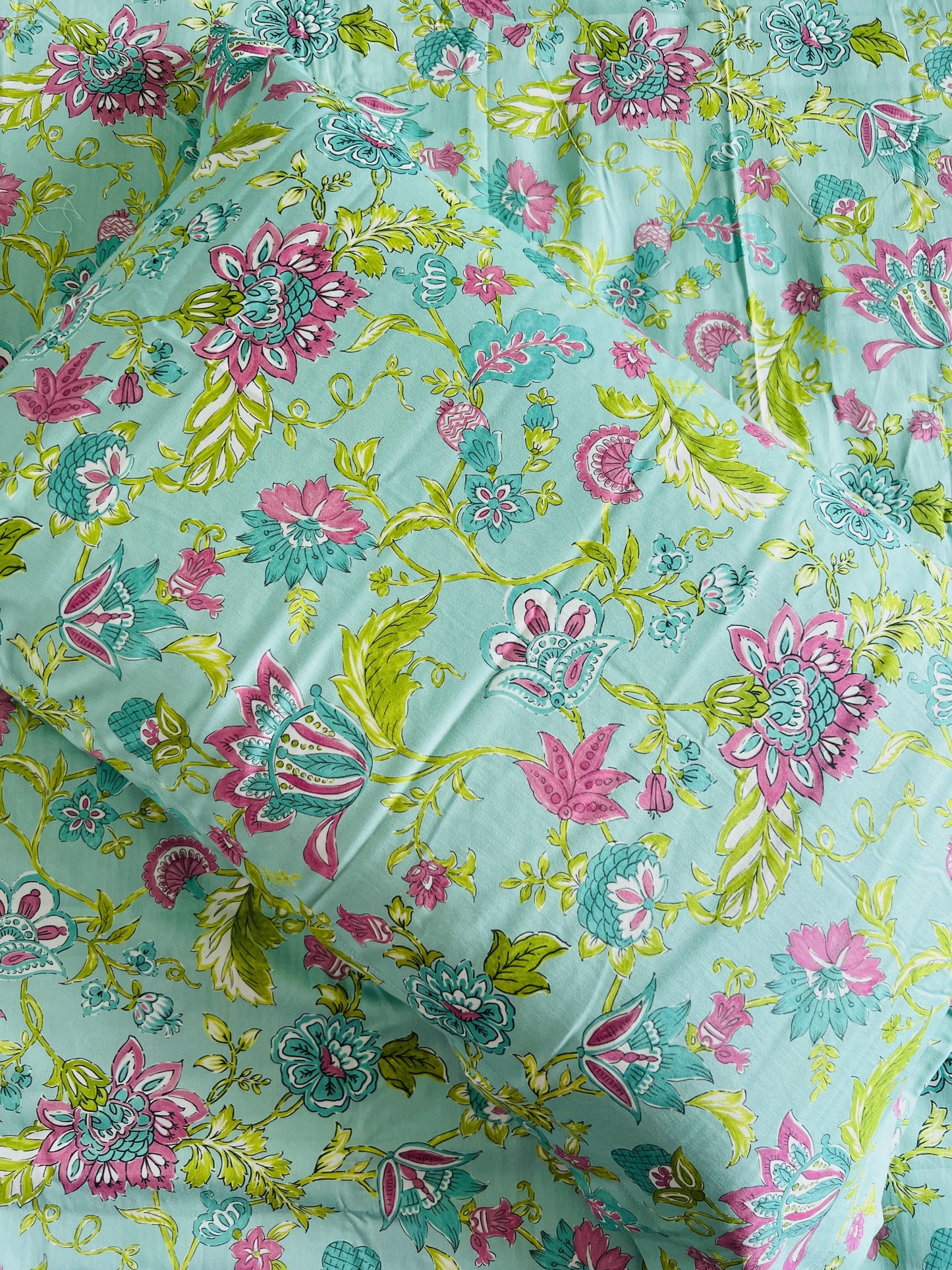 Aqua King Size Printed Bedsheet