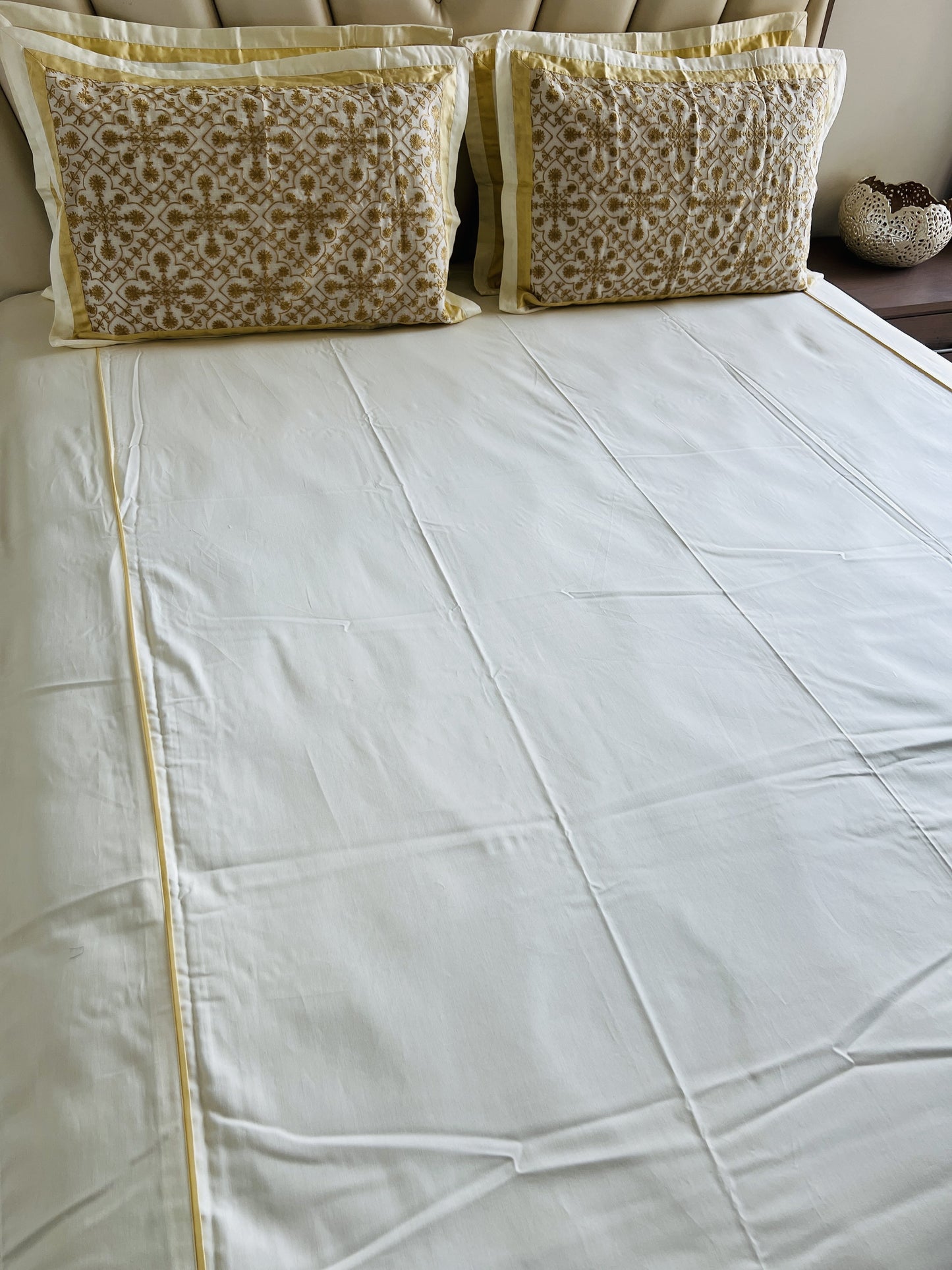 Off White Cotton Luxury Embroidery Bedsheet