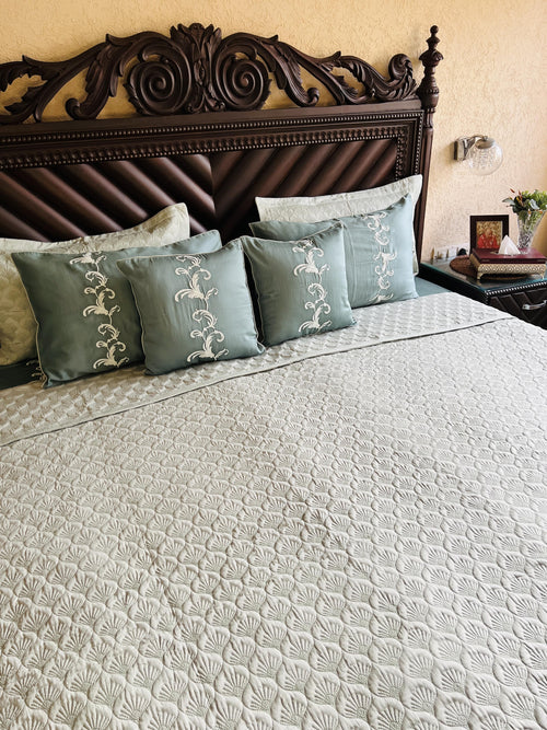 Ellora Quilted Solid Bedcover 3pc Set