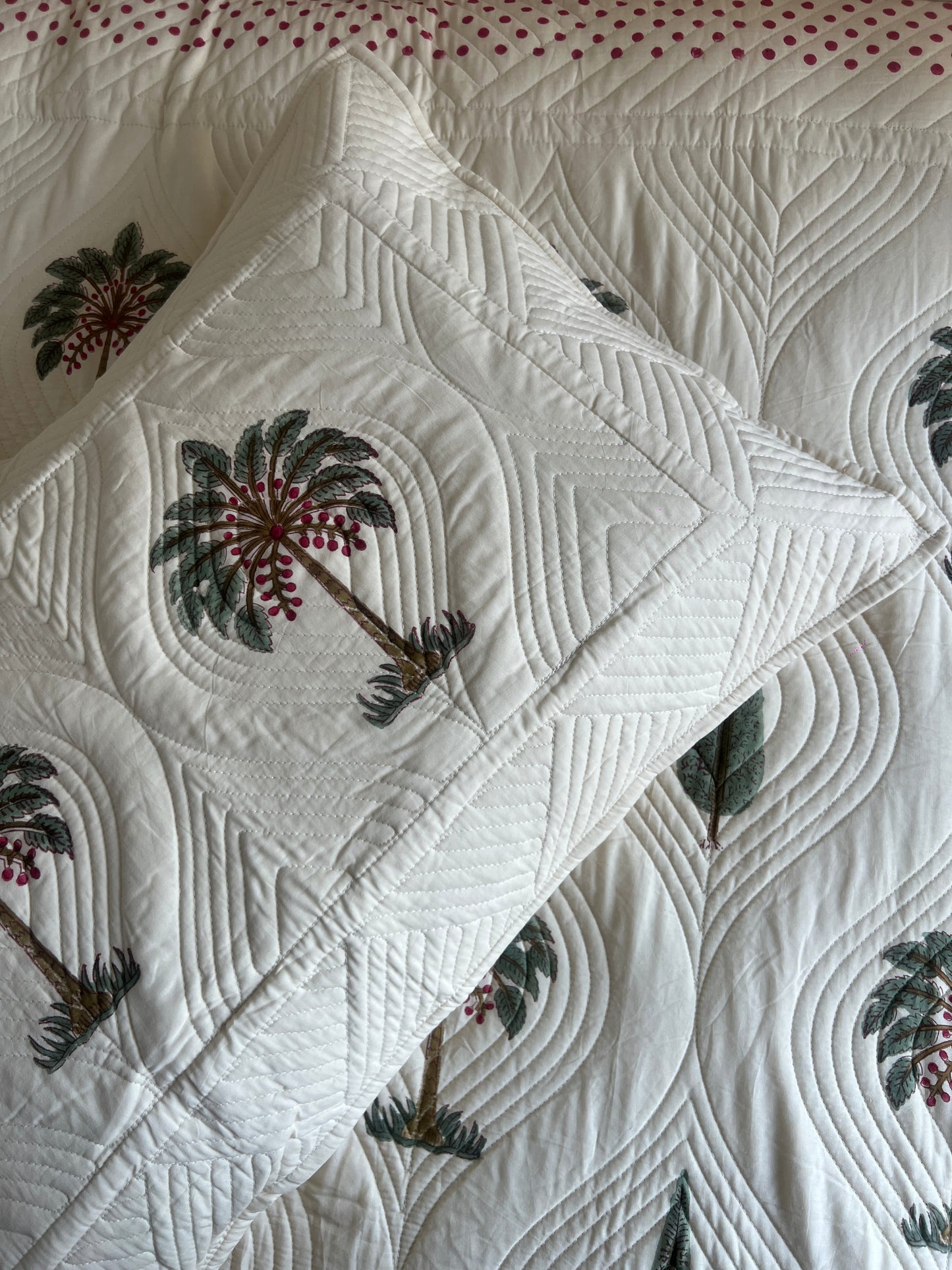 Palm Grove King Size Quilted Bedcover 3pc Set