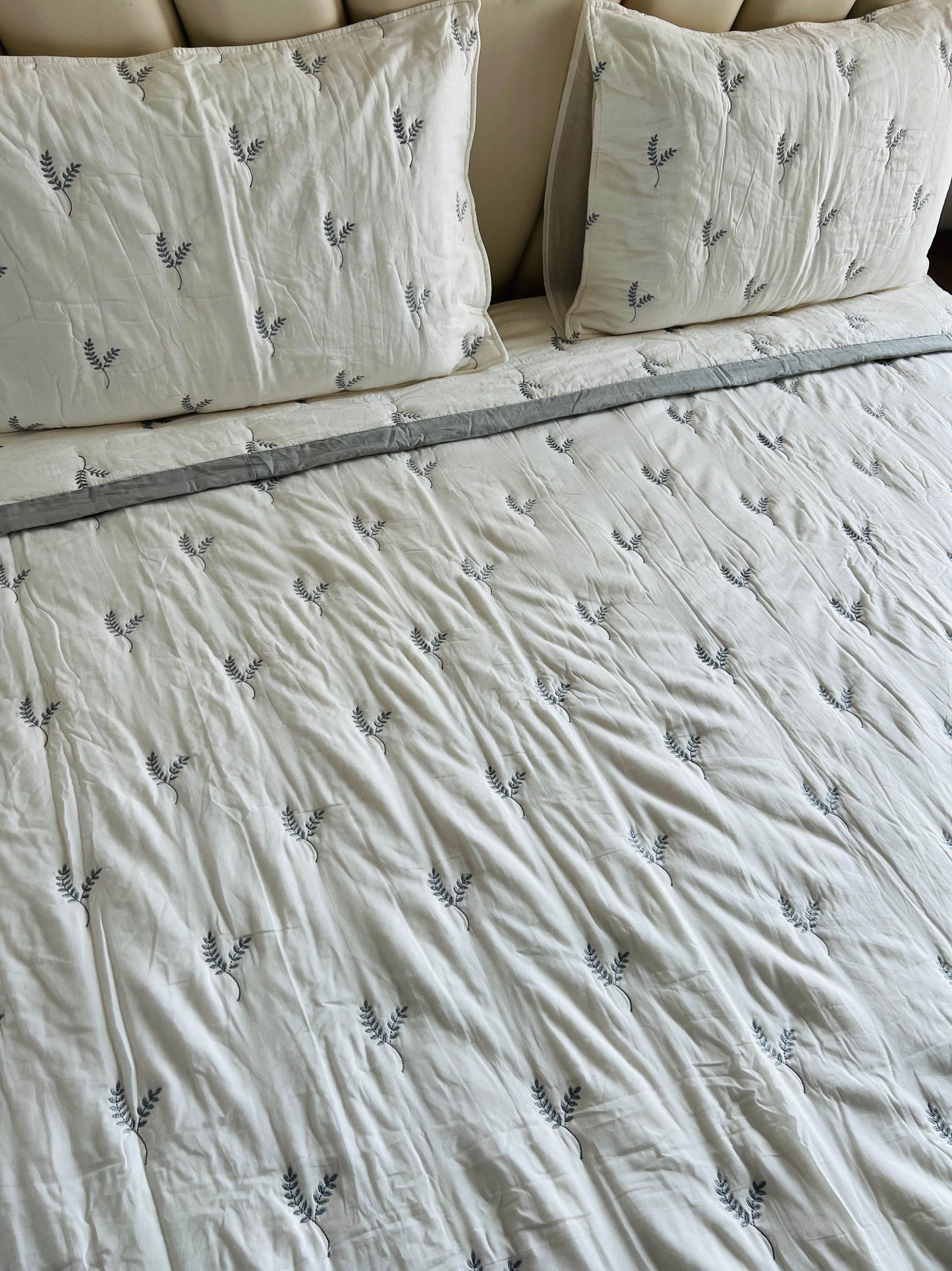 Embroidered Bedcover/Quilt Set