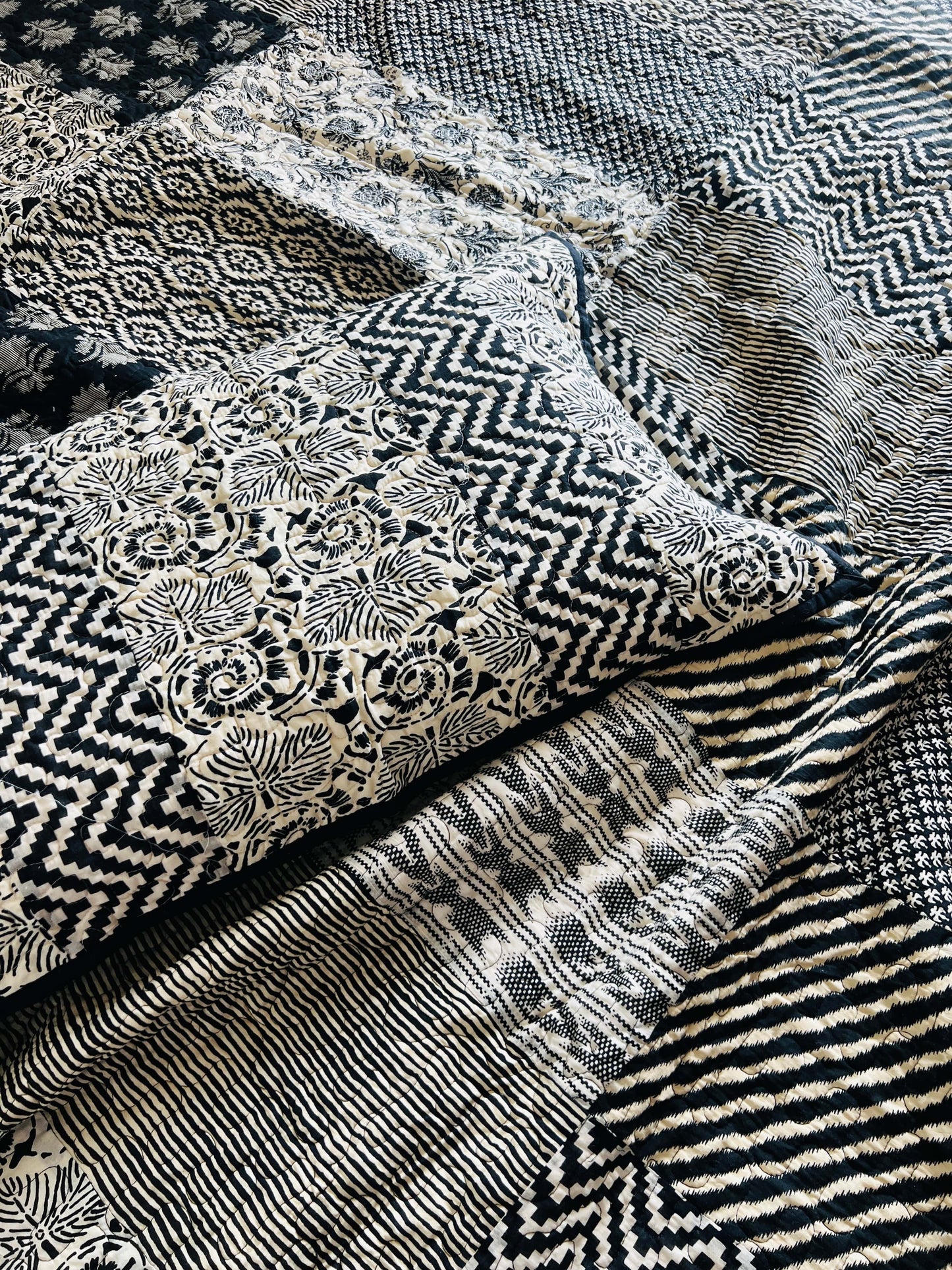 Printed Quilted Bedcover 3pc Set