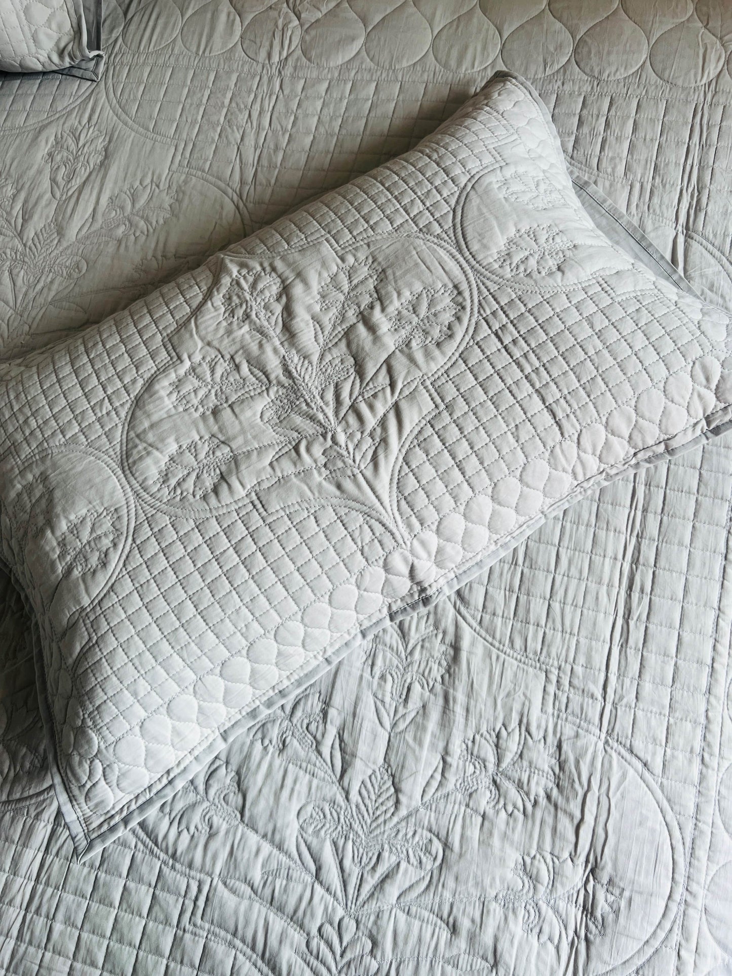 Chic Flora Quilted Bedcover 3pc Set