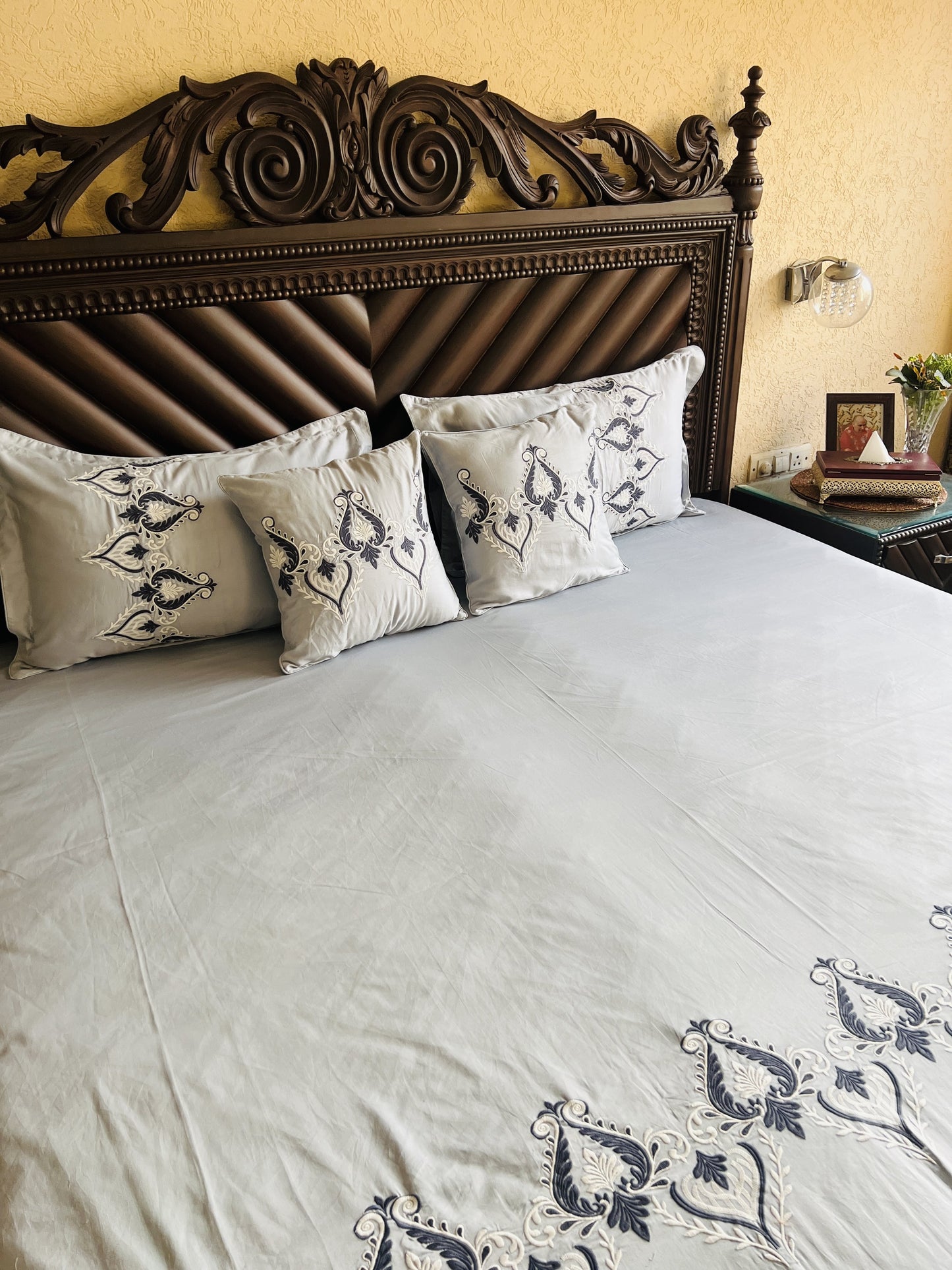 Birch Luxury Embroidery Bedsheet