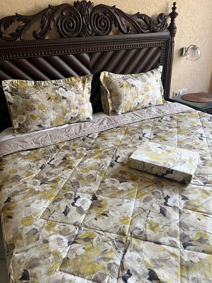 Comforter & Bedsheet Set
