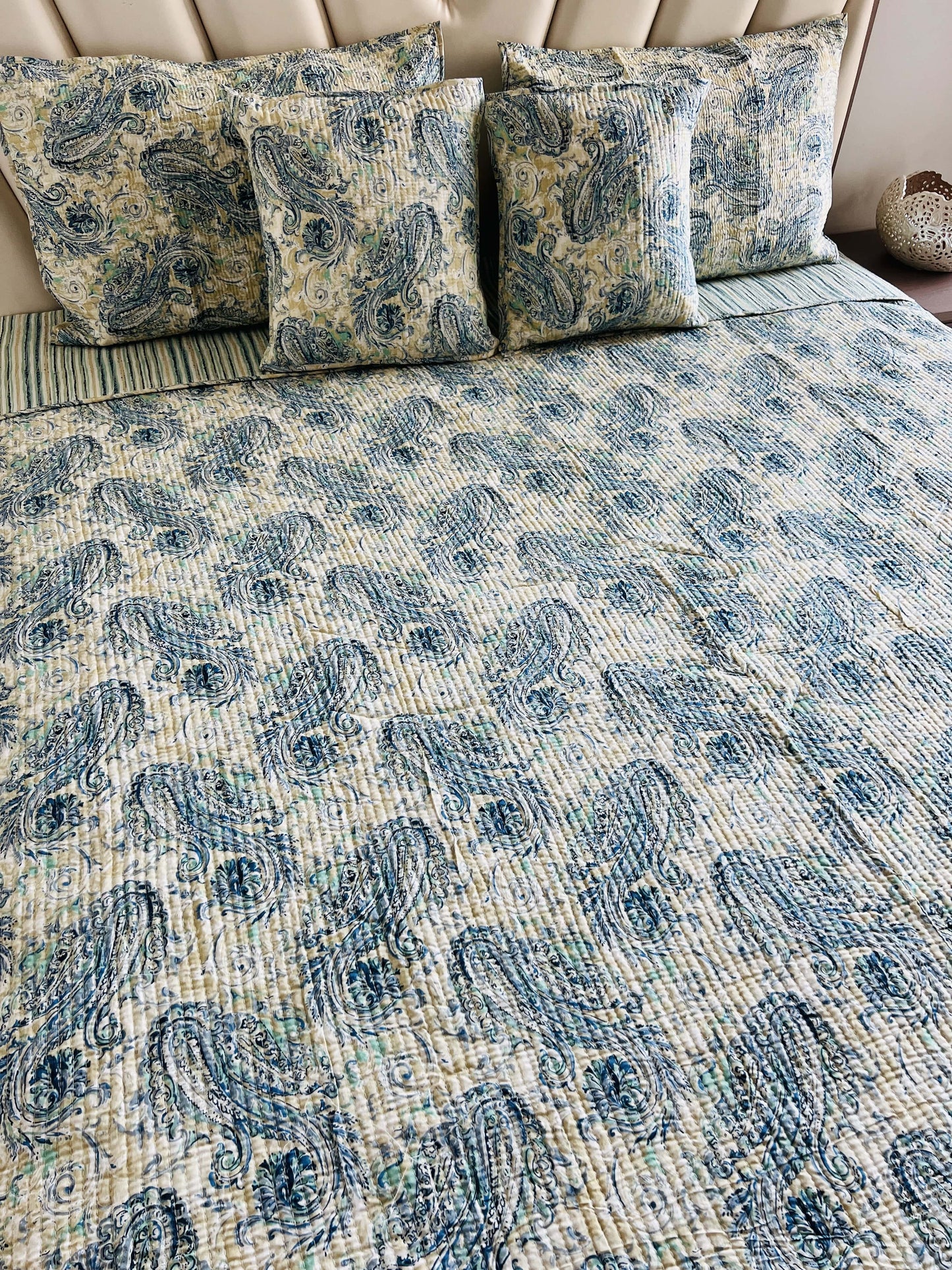 Paisley Quilted Reversible Bedcover 5pc Set