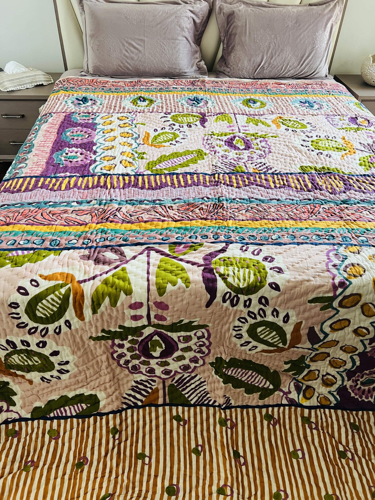 Multicolour Printed Double Bed Quilt