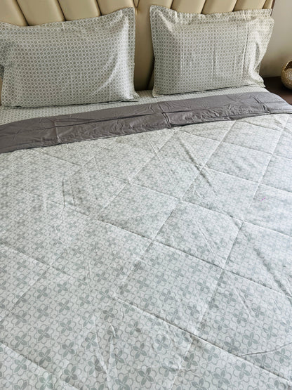 Grey & White Printed Double Bed Comforter