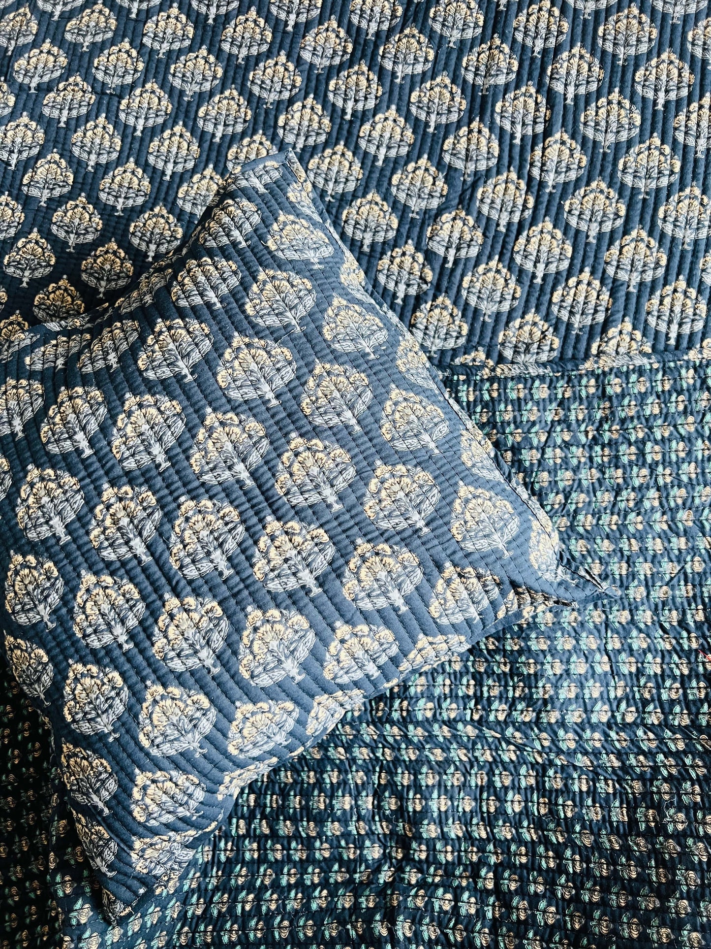 Gulbahaar Quilted Bedcover 5pc Set