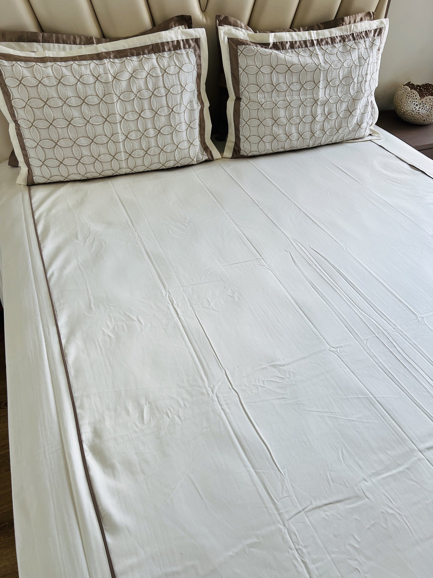 Geometric Cotton Luxury Embroidery Bedsheet