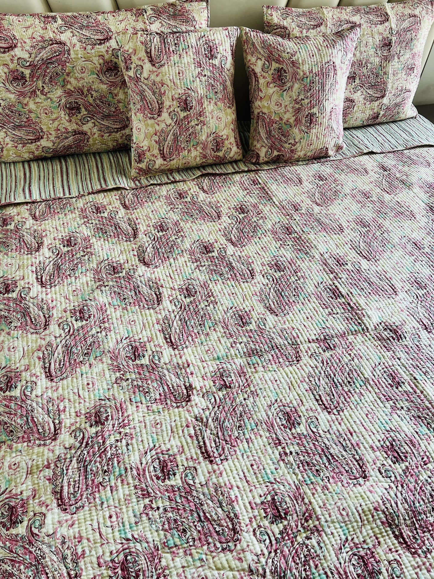 Paisley Quilted Reversible Bedcover 5pc Set