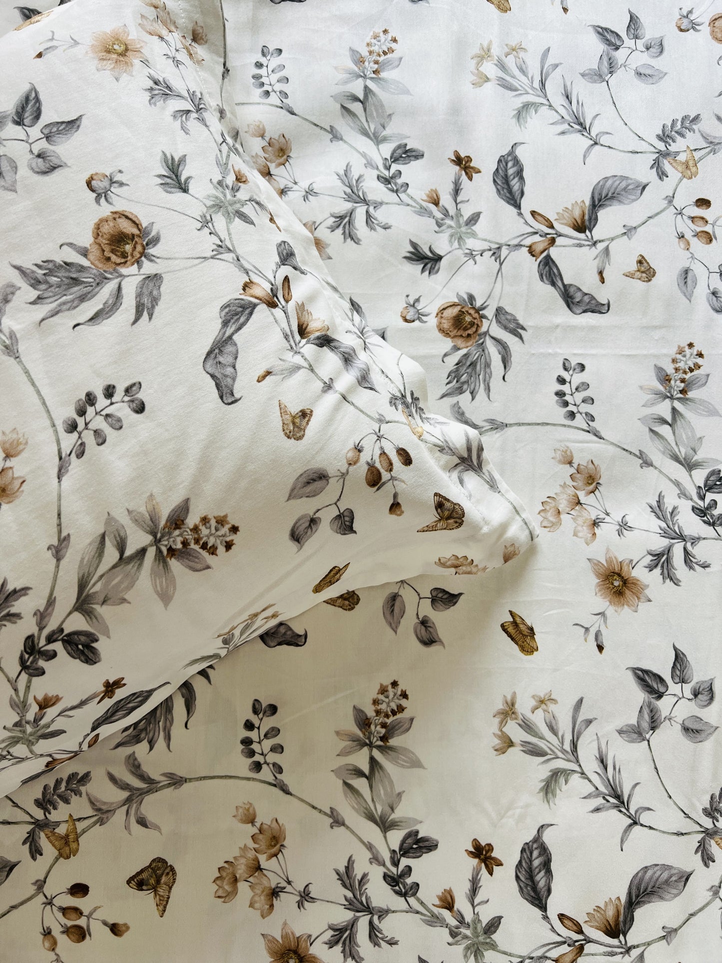 Flora Printed Bedsheet