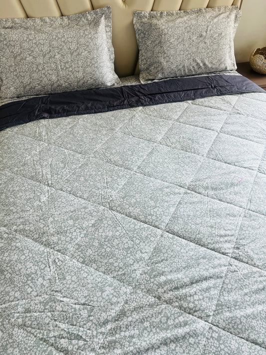 Grey & White Printed Double Bed Comforter