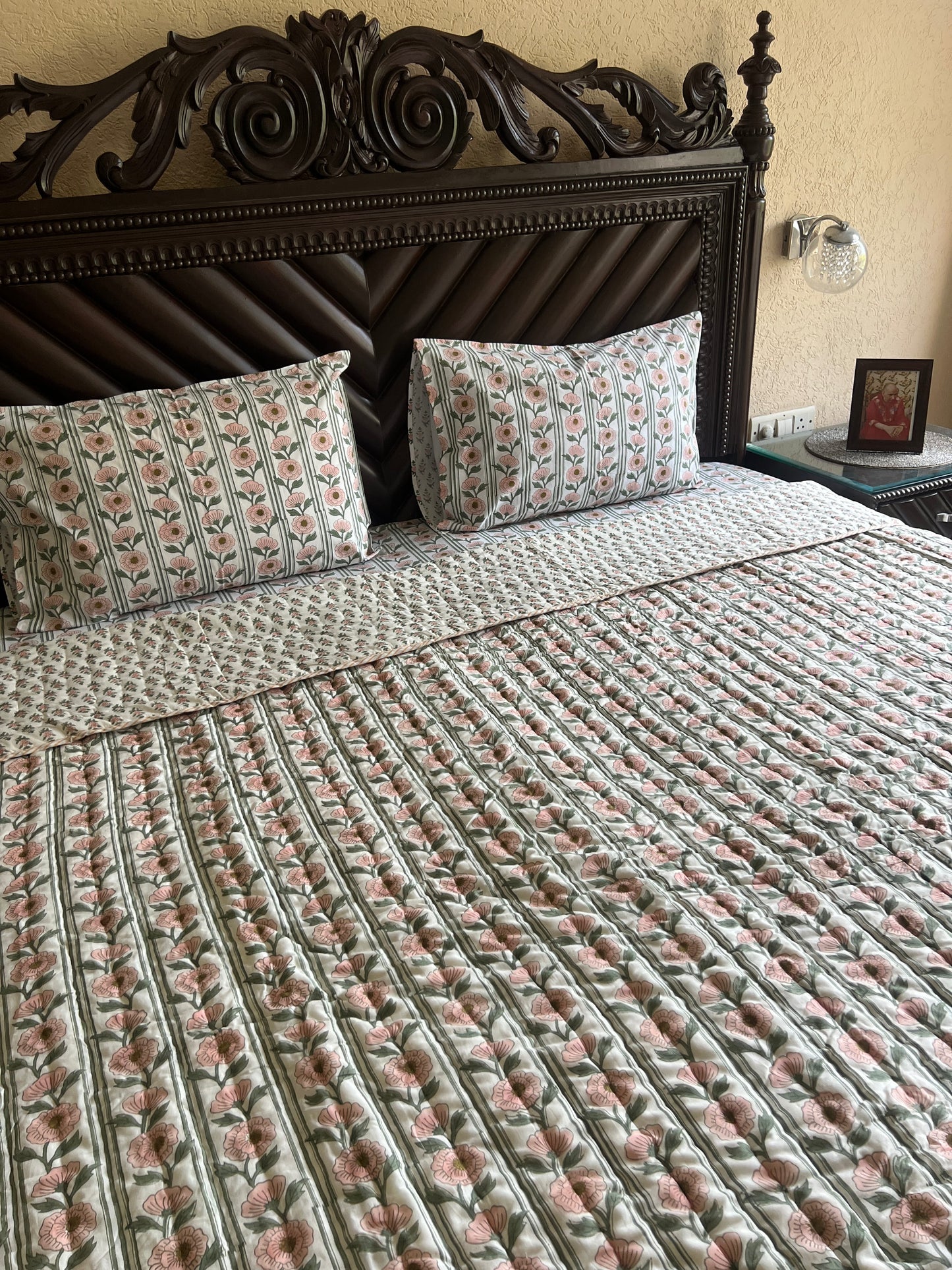 Rosy Vine Handblock Set